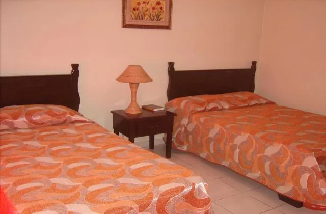 Hotel El Toro Monte Plata room 1